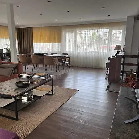 Modern At Bagdat Avenue Suadiye Istanbul